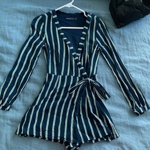 Stripped long sleeve romper